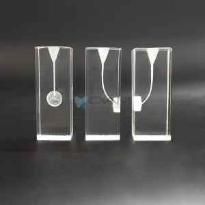 Modelo de diente transparente para tratamiento de endodoncia sin pared pulpar coloreada